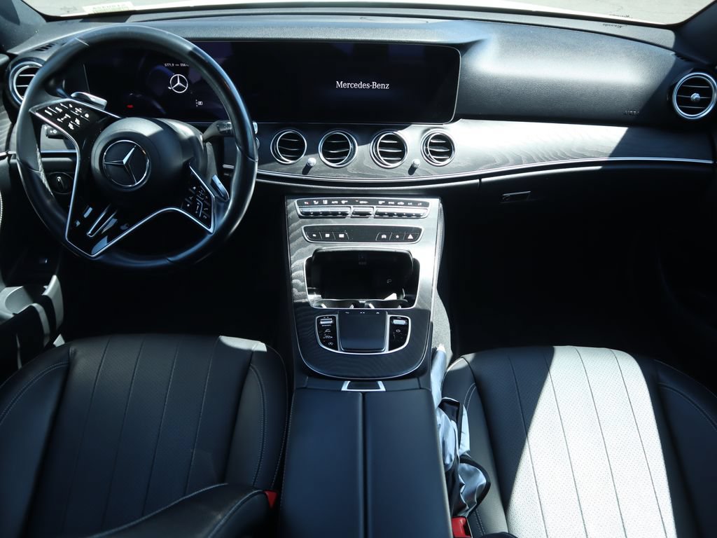 Used 2022 Mercedes-Benz E 350 Sedan image 7