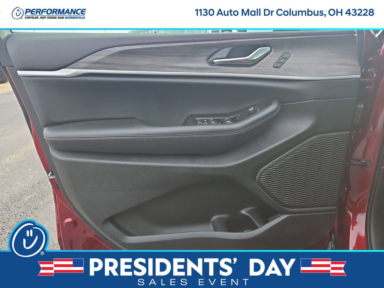 New 2025 Jeep Grand Cherokee Limited image 18