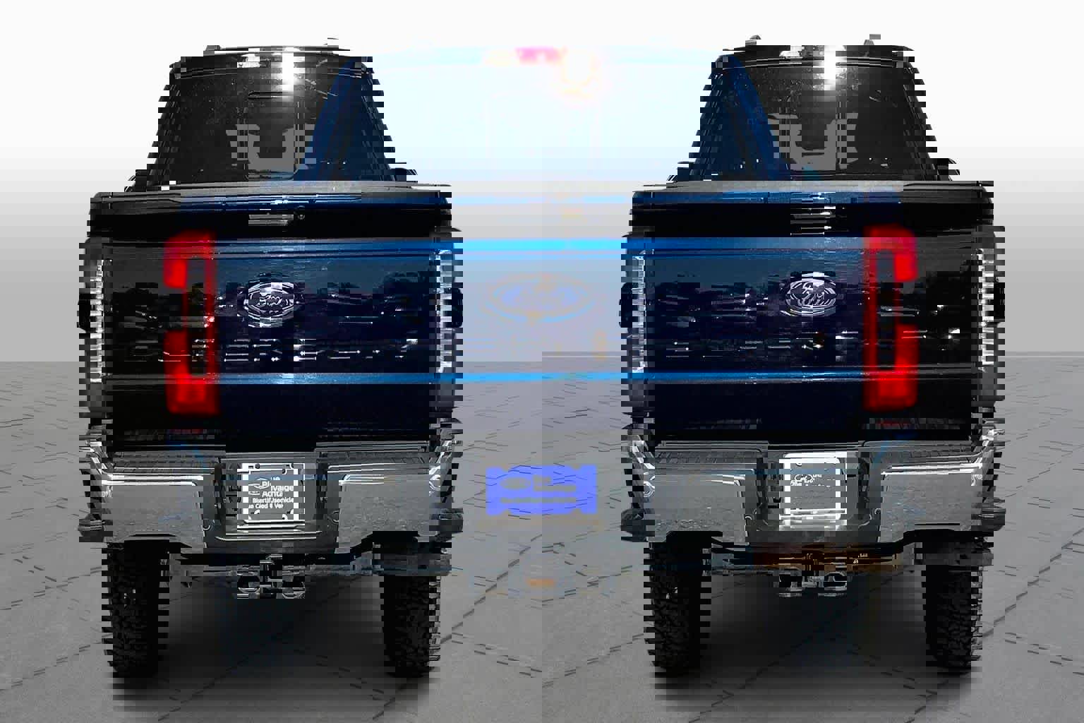 Certified 2023 Ford F250 Lariat w/ Chrome Package image 5