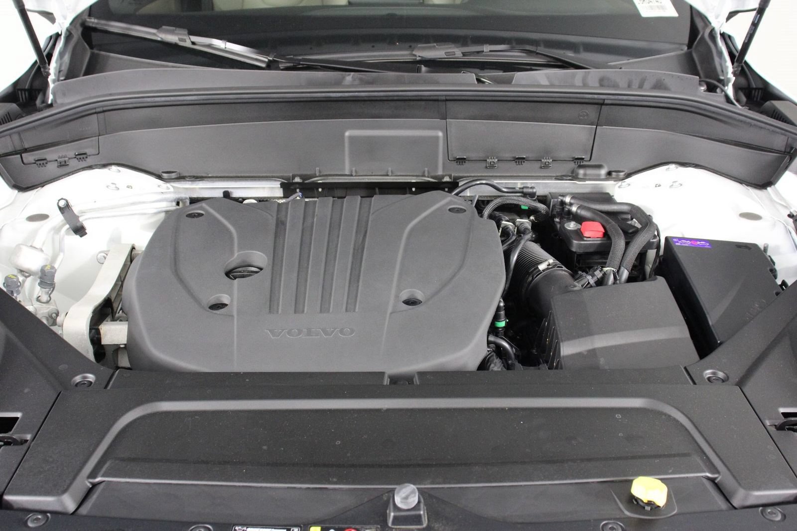 Certified 2026 Volvo XC90 B5 Core AWD/4WD image 24