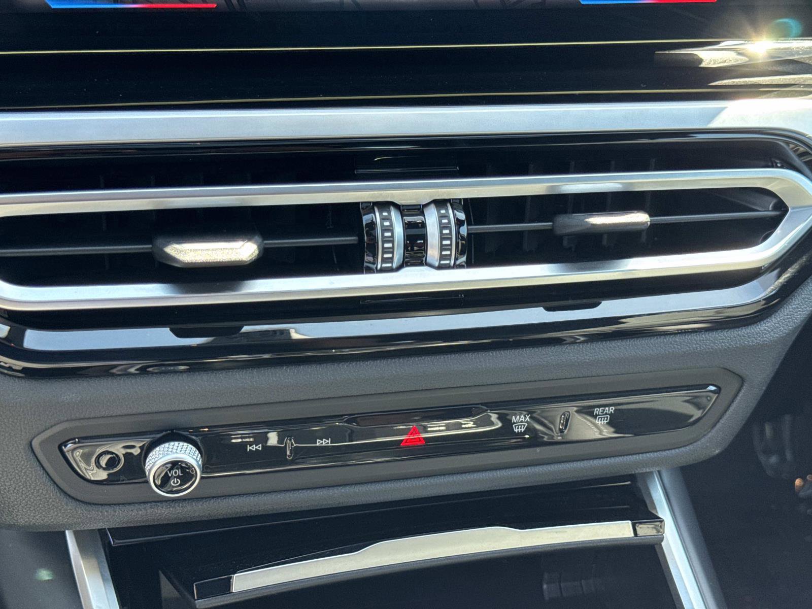 Certified 2023 BMW i4 eDrive35 w/ Parking Assistance Package image 20