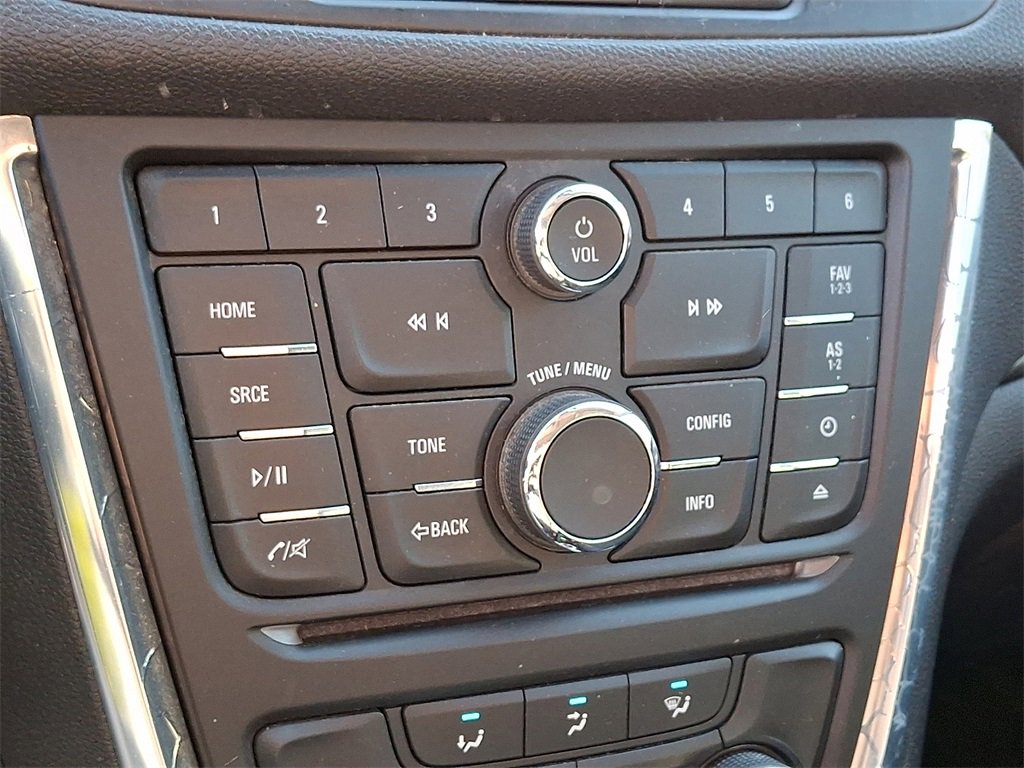 Used 2014 Buick Encore FWD image 21