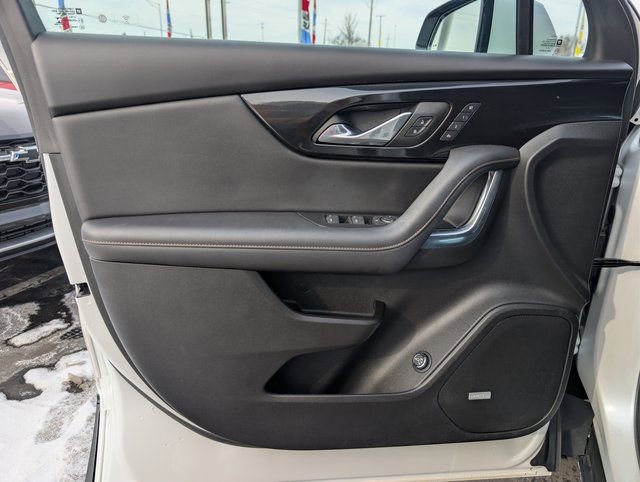 Used 2022 Chevrolet Blazer Premier w/ Enhanced Convenience Package image 9