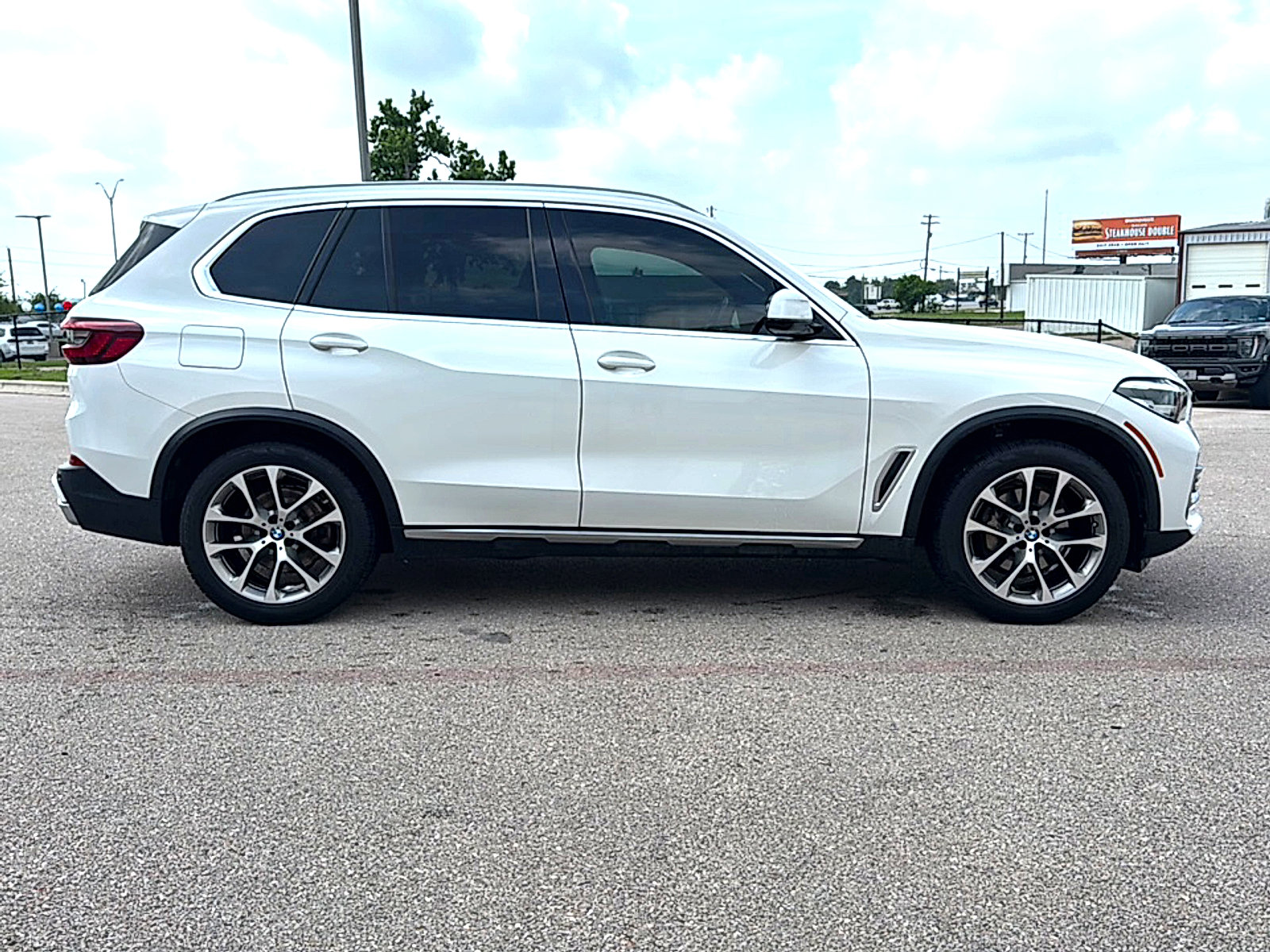 Used 2021 BMW X5 sDrive40i w/ Convenience Package RWD image 5