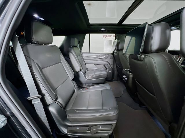 Used 2023 GMC Yukon Denali w/ Denali Reserve Package image 44