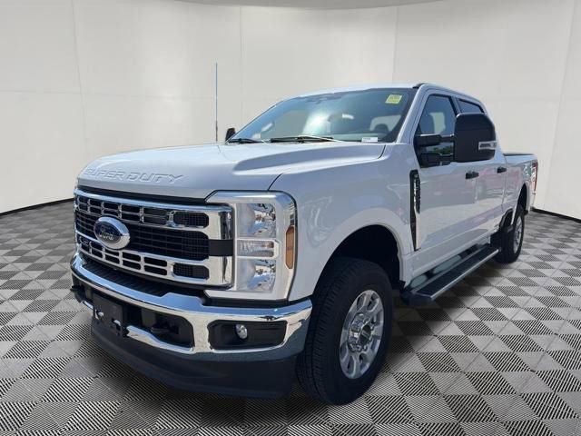 Used 2024 Ford F250 XLT AWD/4WD image 13
