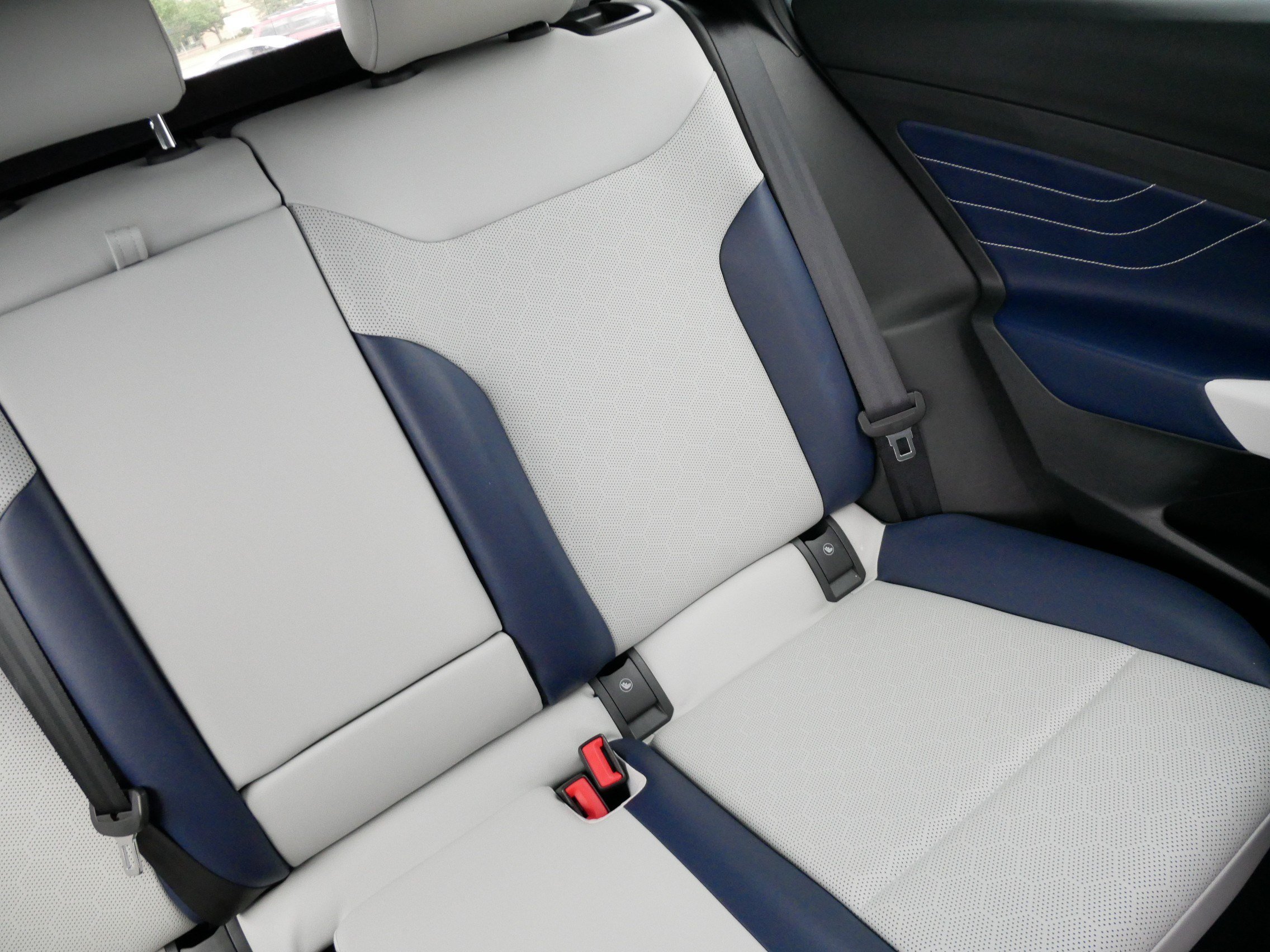 Certified 2023 Volkswagen ID.4 Pro S AWD/4WD image 14