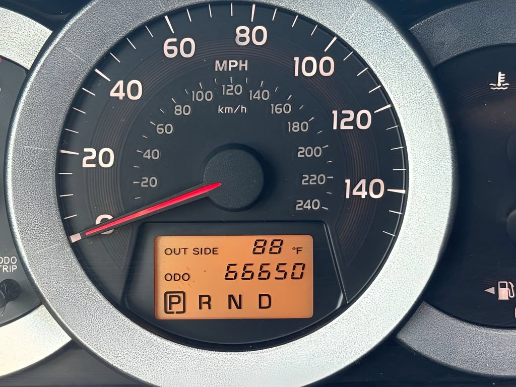 Used 2008 Toyota RAV4 Limited FWD image 11