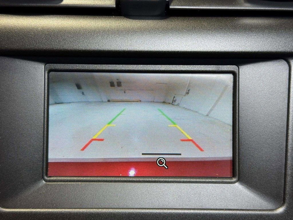 Used 2016 Ford Fusion SE image 12