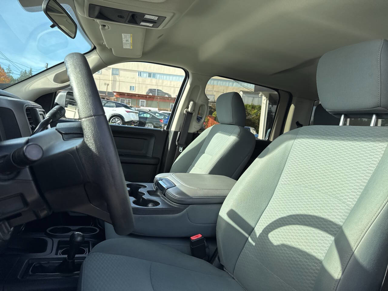 Used 2018 RAM 2500 Tradesman w/ Chrome Appearance Group image 29