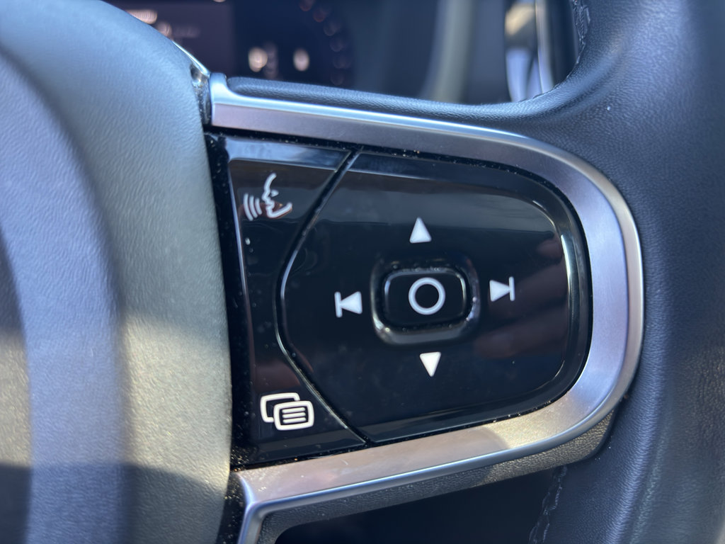 Used 2024 Volvo S60 B5 Plus image 10