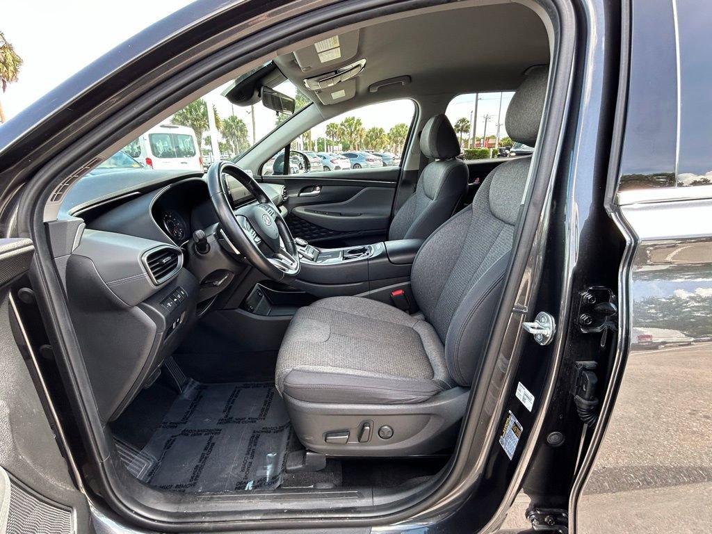 Used 2023 Hyundai Santa Fe SEL w/ Cargo Package image 16