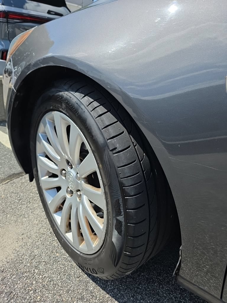 Used 2011 Buick Regal CXL Turbo w/ TO4 Preferred Equipment Group FWD image 9