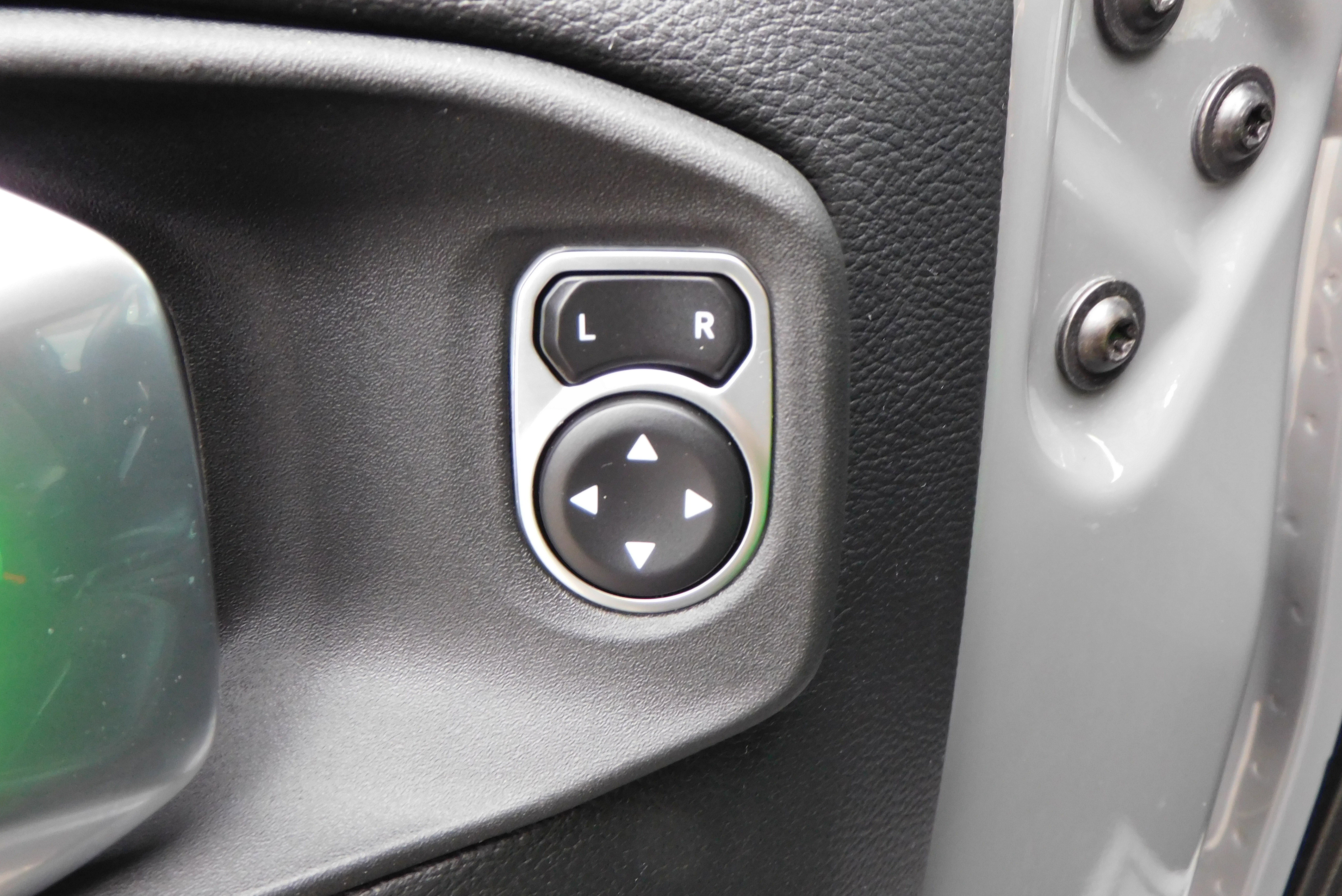 Used 2023 Jeep Wrangler High Altitude image 12