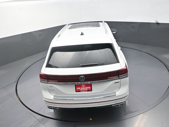 Used 2024 Volkswagen Atlas SEL Premium R-Line AWD/4WD image 42