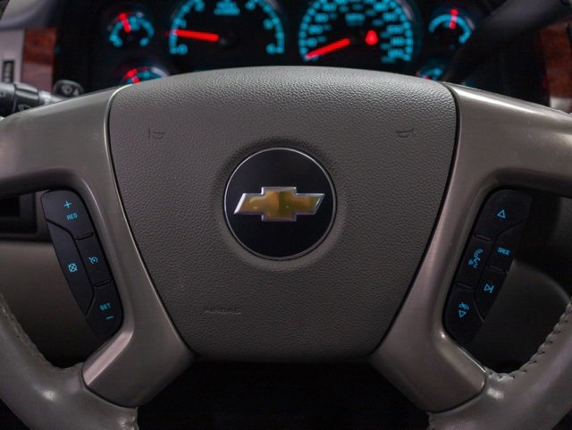 Used 2013 Chevrolet Suburban LT w/ Luxury Package image 15