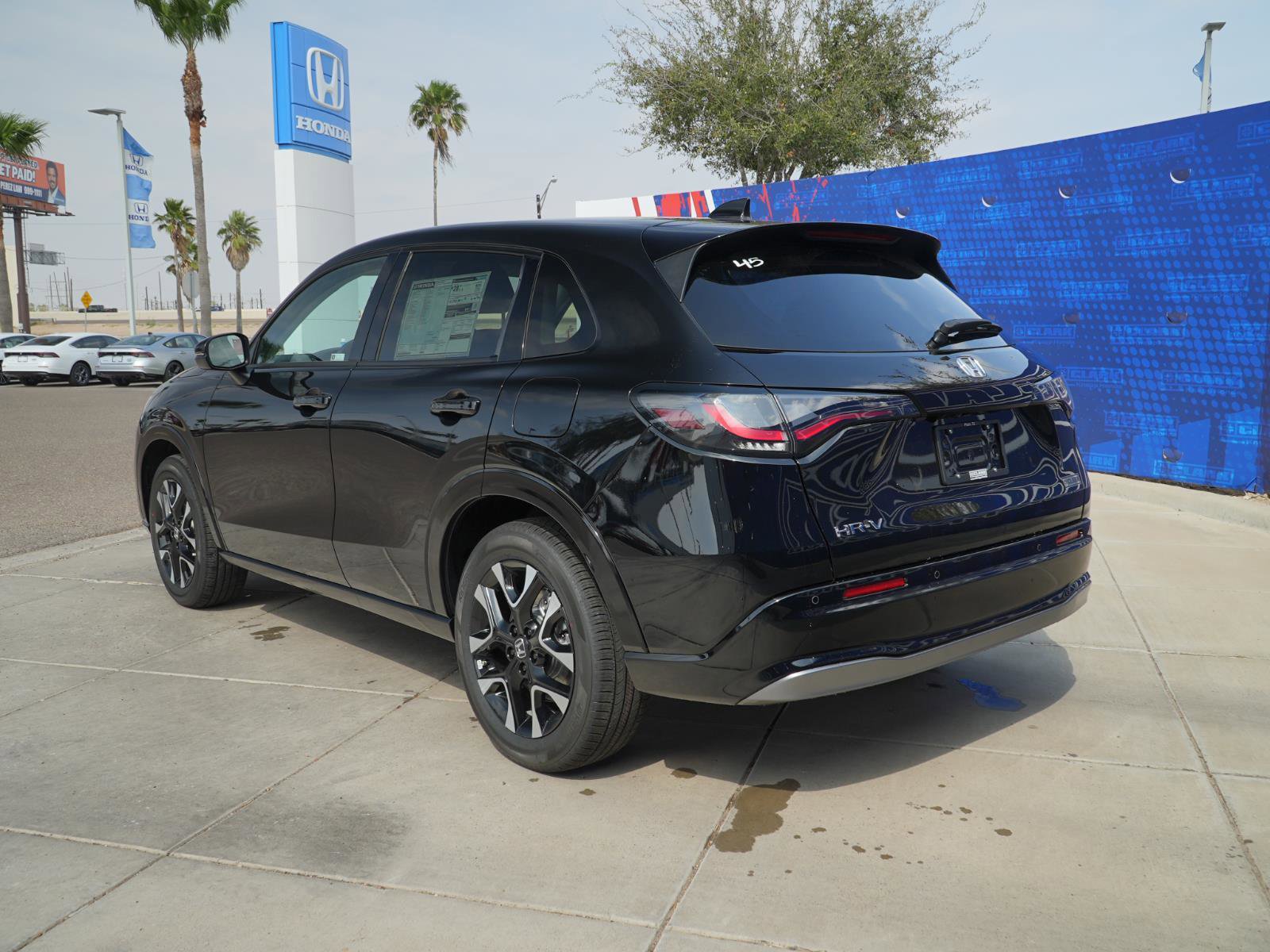 New 2026 Honda HR-V EX-L image 9