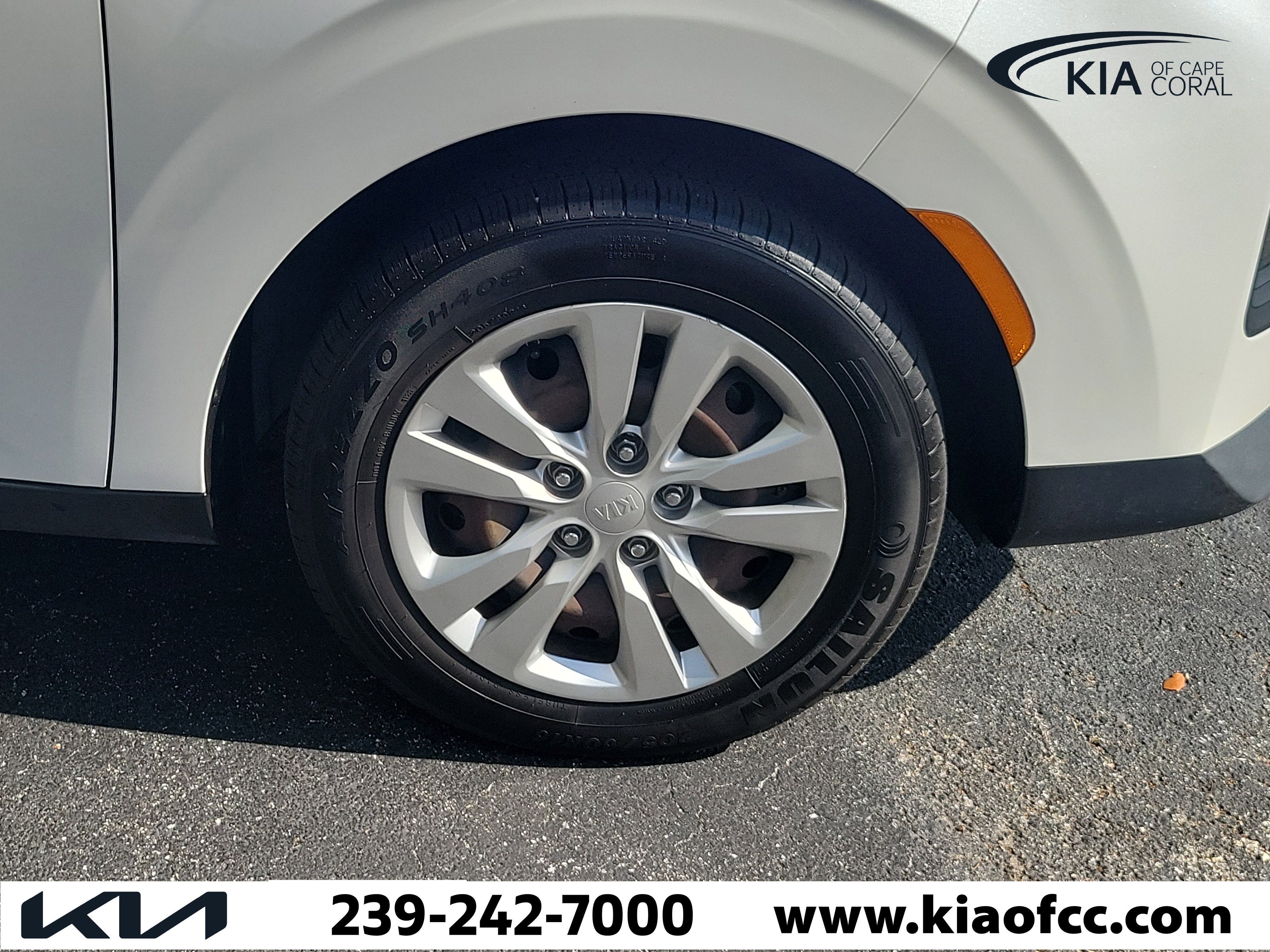 Used 2020 Kia Soul LX FWD image 7