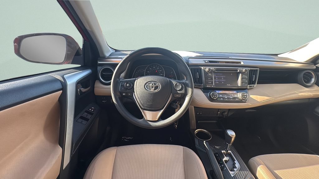Used 2015 Toyota RAV4 XLE FWD image 12
