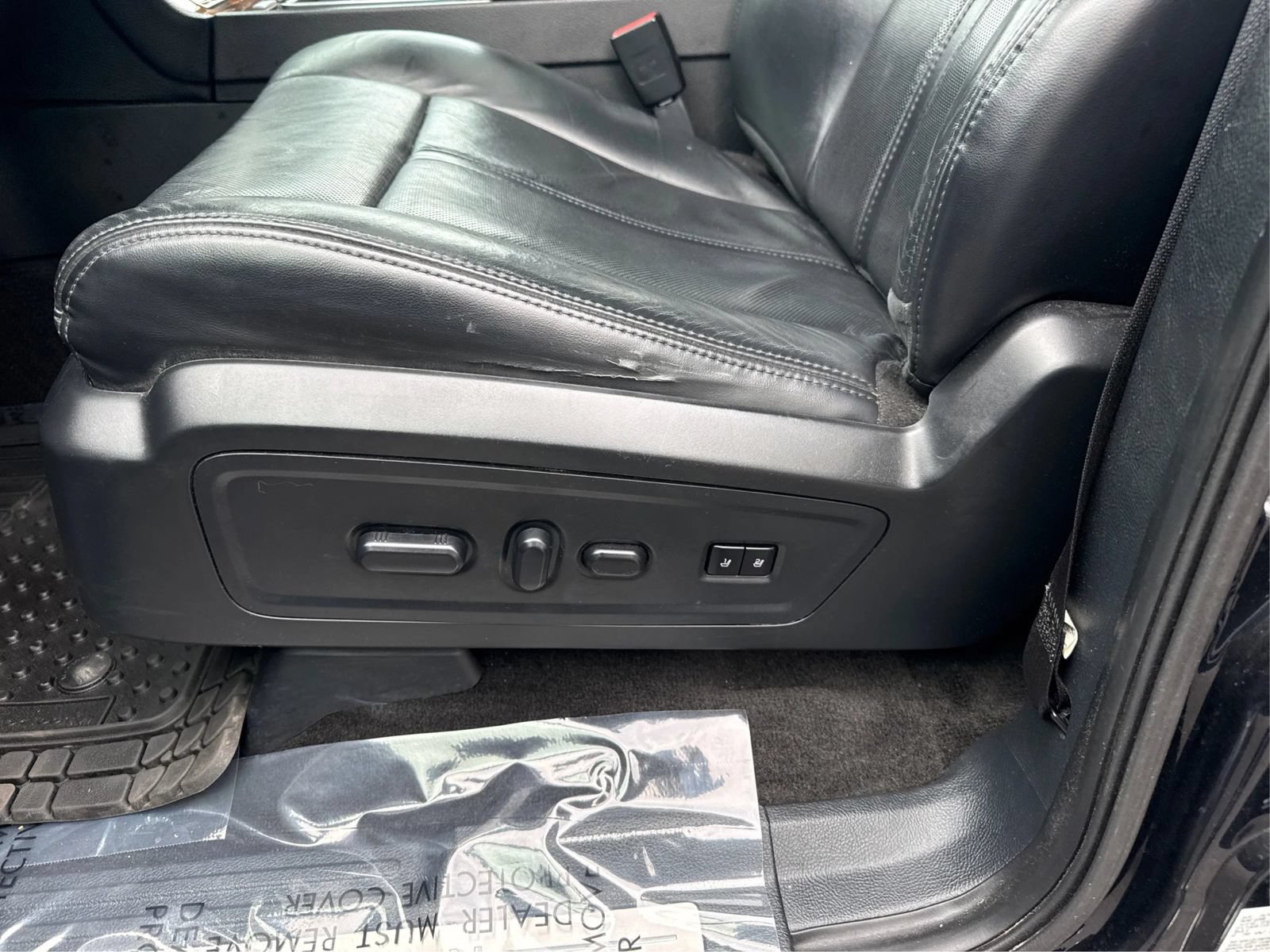 Used 2015 Lincoln Navigator 4WD image 19