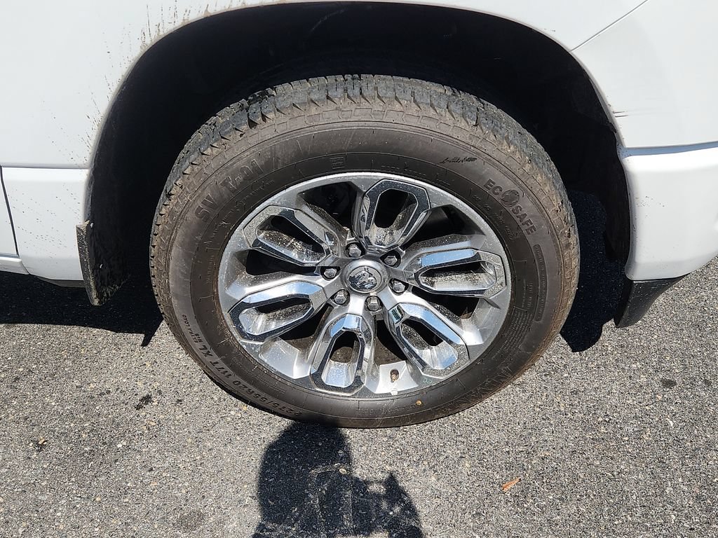 Used 2023 RAM 1500 Laramie AWD/4WD image 8