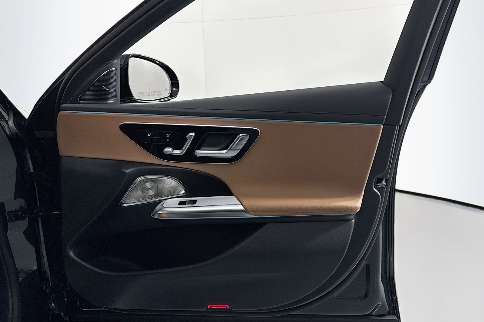 New 2026 Mercedes-Benz E 350 4MATIC Sedan image 23