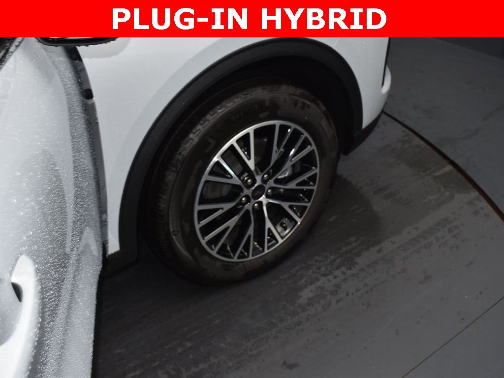 New 2025 Ford Escape SE w/ PHEV Premium Package image 15