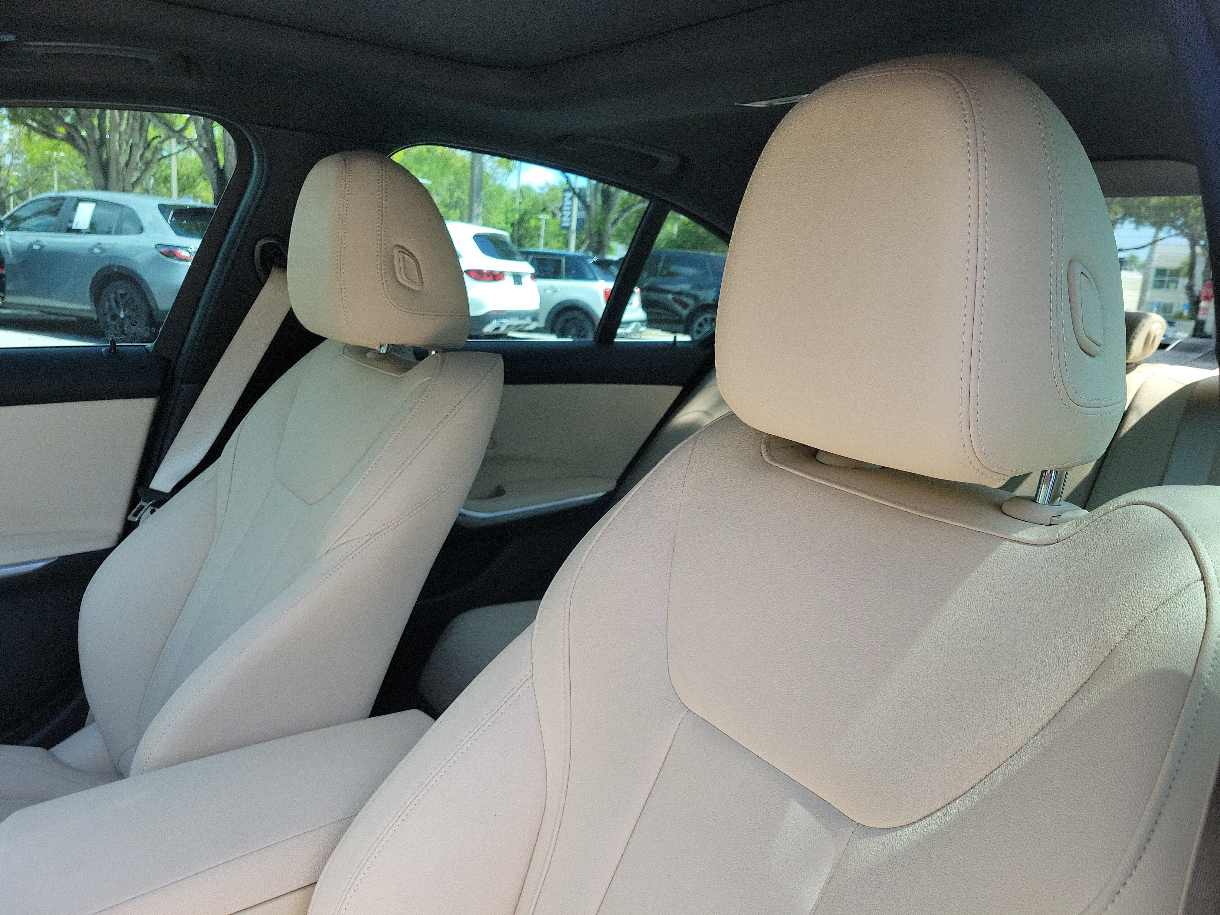 Used 2021 BMW 330i Sedan w/ Convenience Package RWD image 13