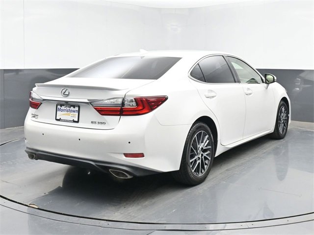 Used 2017 Lexus ES 350 w/ Luxury Package image 15
