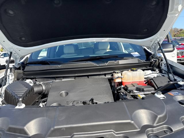 Certified 2023 Chevrolet Traverse LS FWD image 21