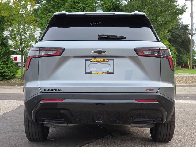 New 2027 Chevrolet Equinox RS FWD image 17