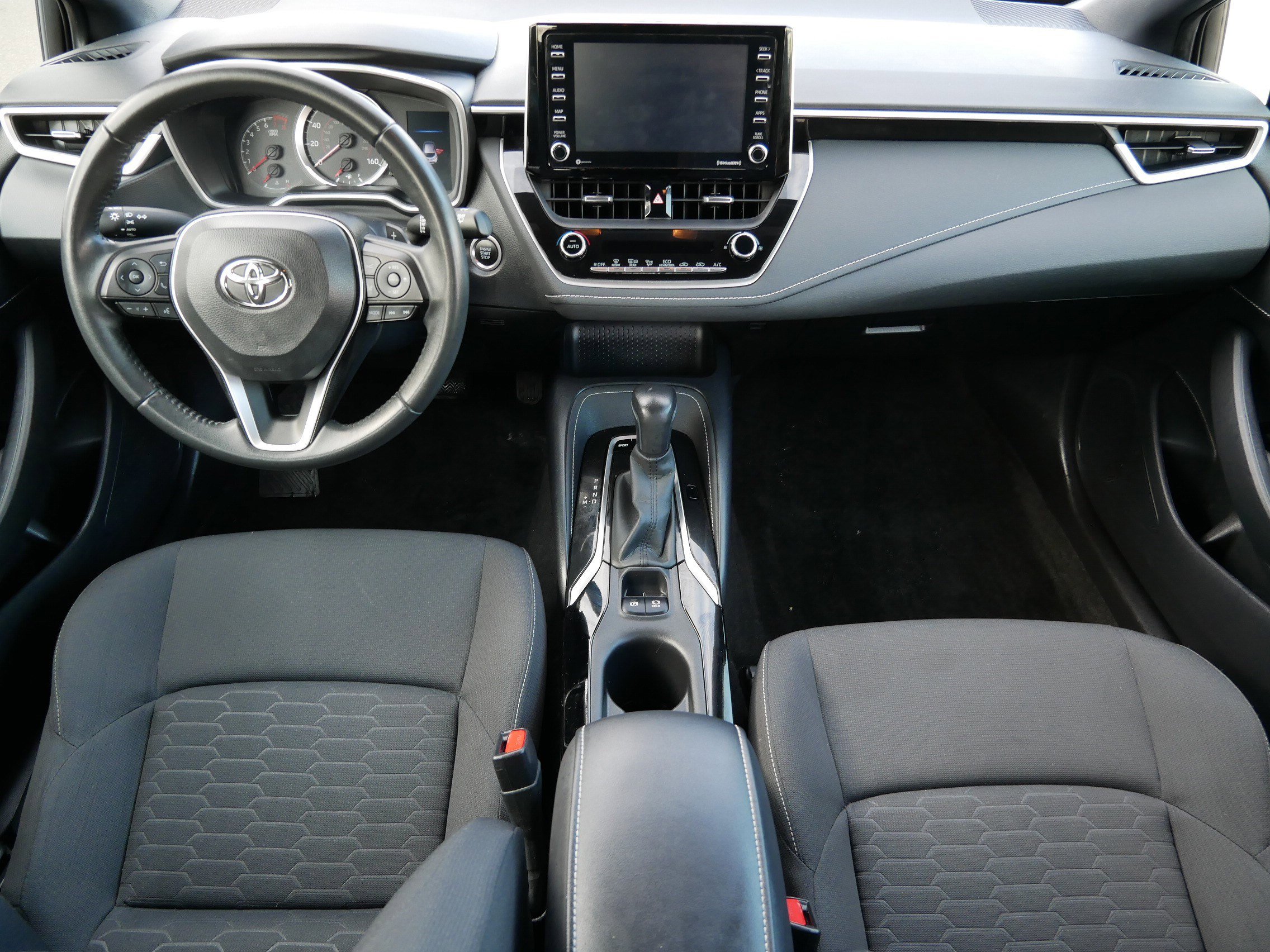 Used 2021 Toyota Corolla SE w/ Blackout Package (TMS) image 10