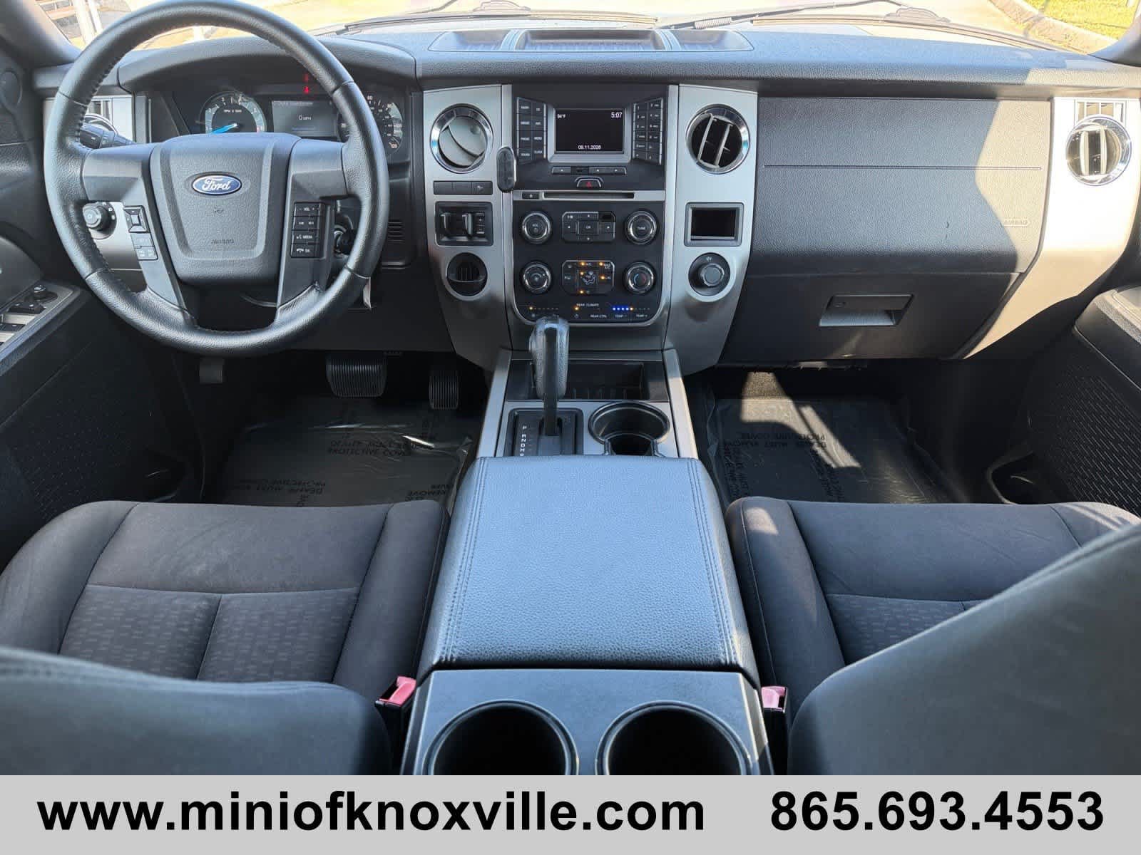 Used 2017 Ford Expedition XLT RWD image 19