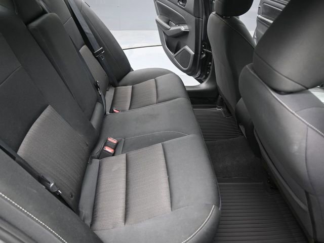 Used 2024 Nissan Altima 2.5 SV image 14