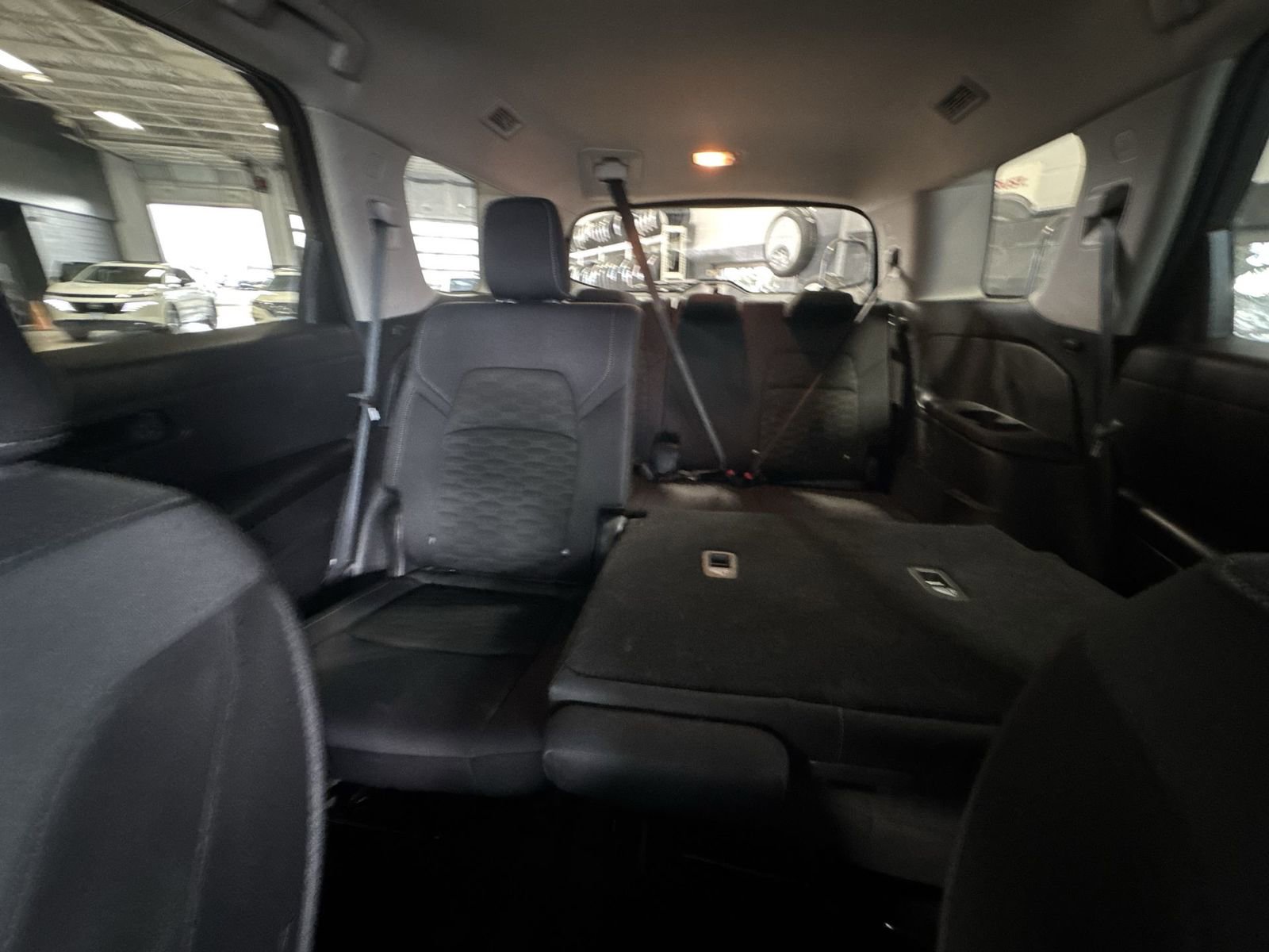 Certified 2025 Nissan Pathfinder SV image 5