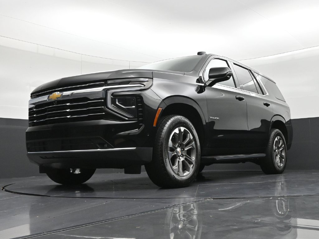 Used 2025 Chevrolet Tahoe LT w/ Comfort Package RWD image 23