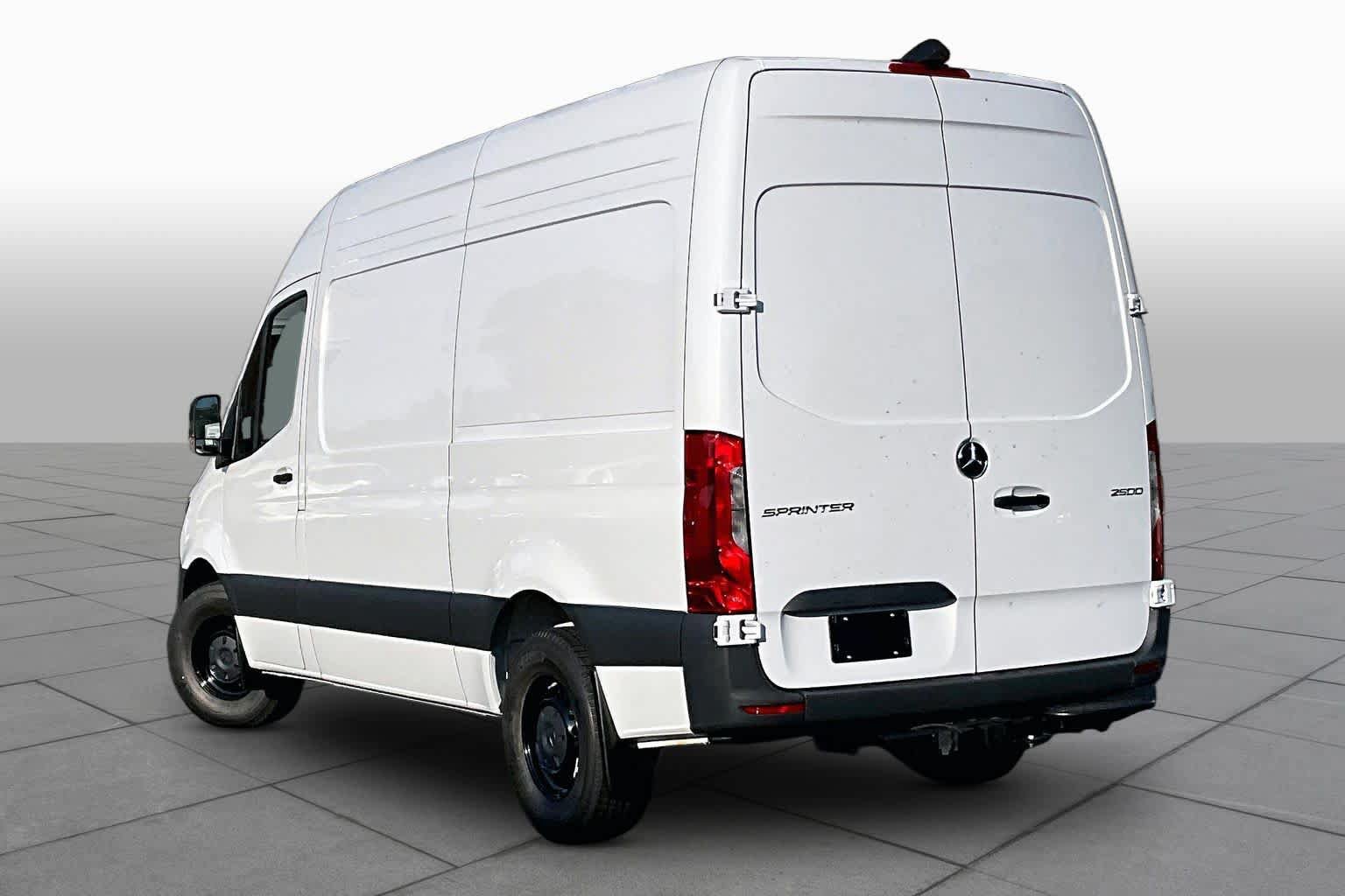 New 2026 Mercedes-Benz Sprinter 2500 image 3