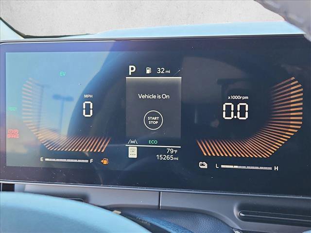 Used 2026 Kia Carnival EX FWD image 11