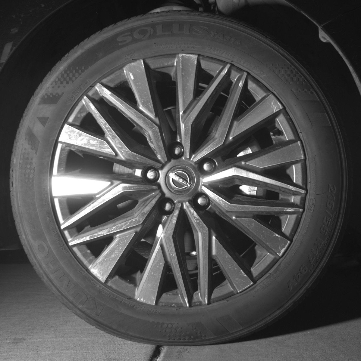 Used 2025 Nissan Altima 2.5 SV image 13