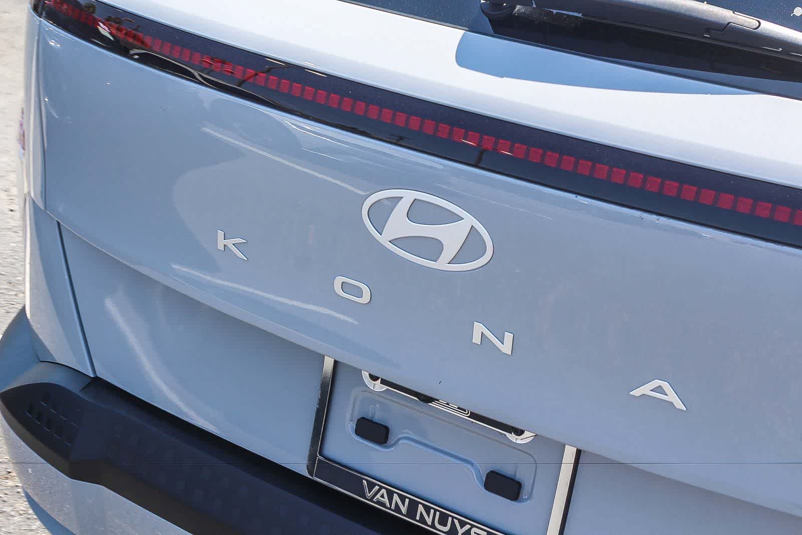 Certified 2024 Hyundai Kona SEL FWD image 9