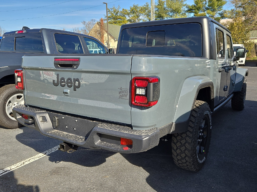 New 2026 Jeep Gladiator Sport AWD/4WD image 4