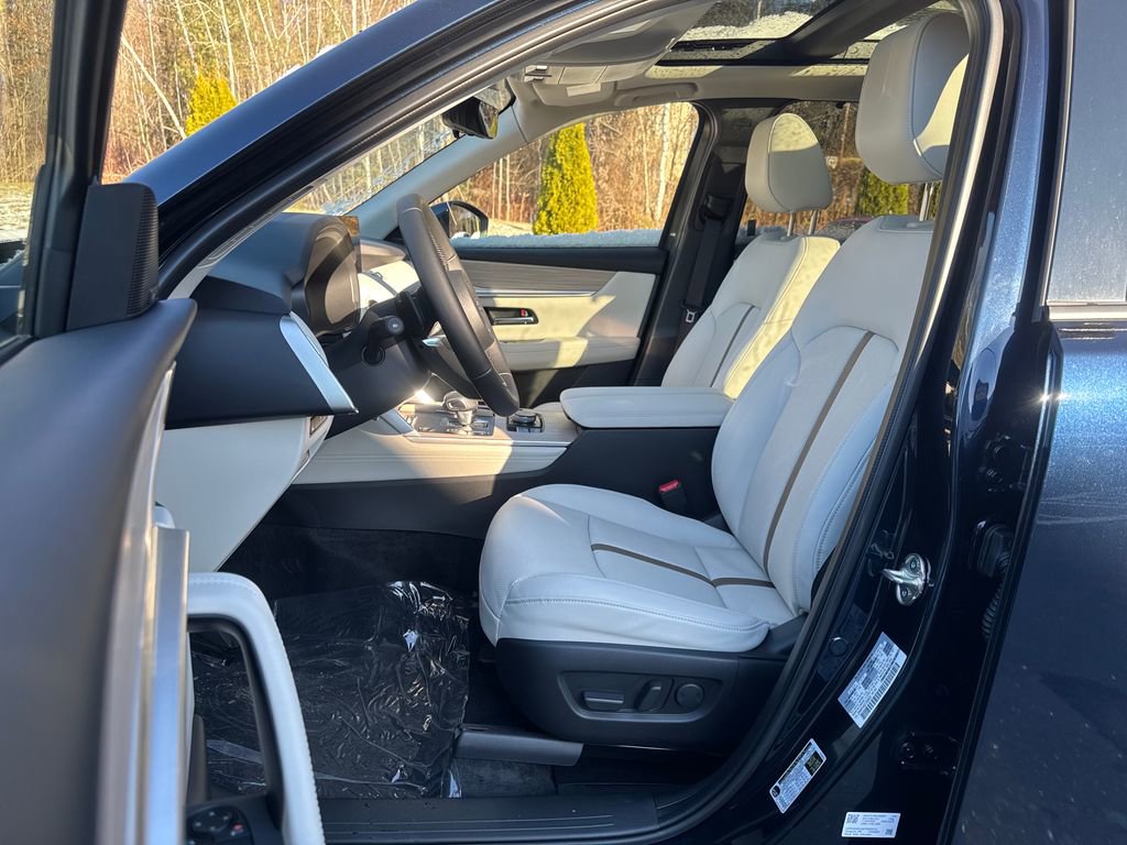 New 2025 MAZDA CX-90 Plug-In Hybrid w/ Premium Plus image 22