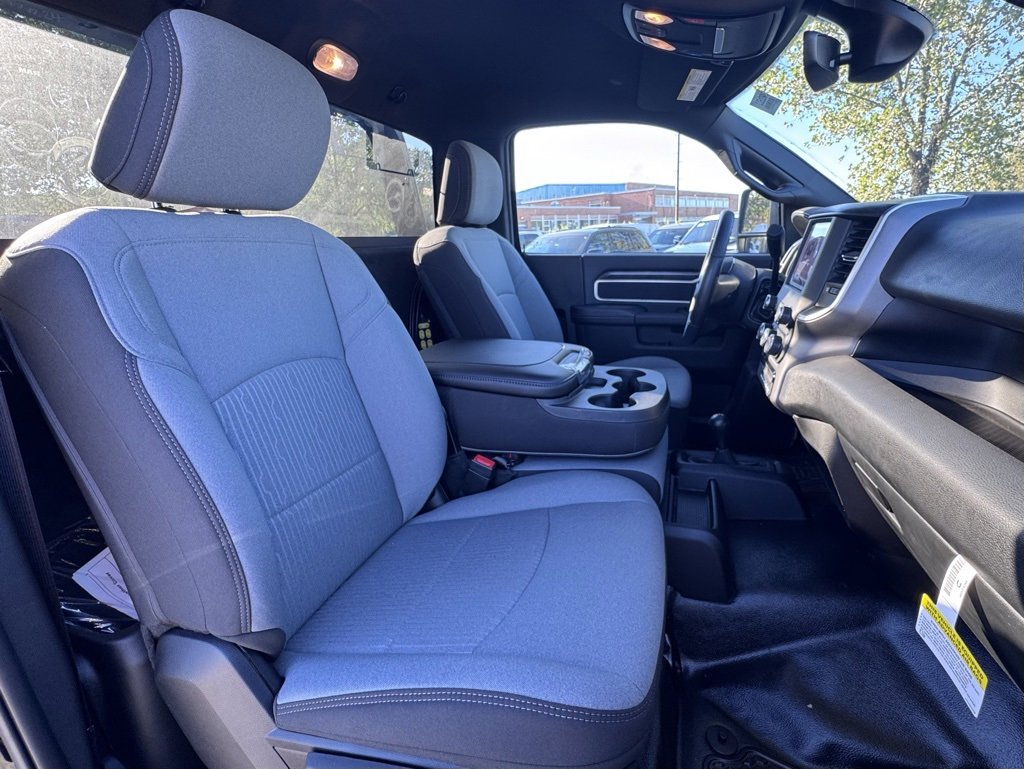 New 2024 RAM 4500 SLT w/ Quick Order Package 2YG SLT image 17