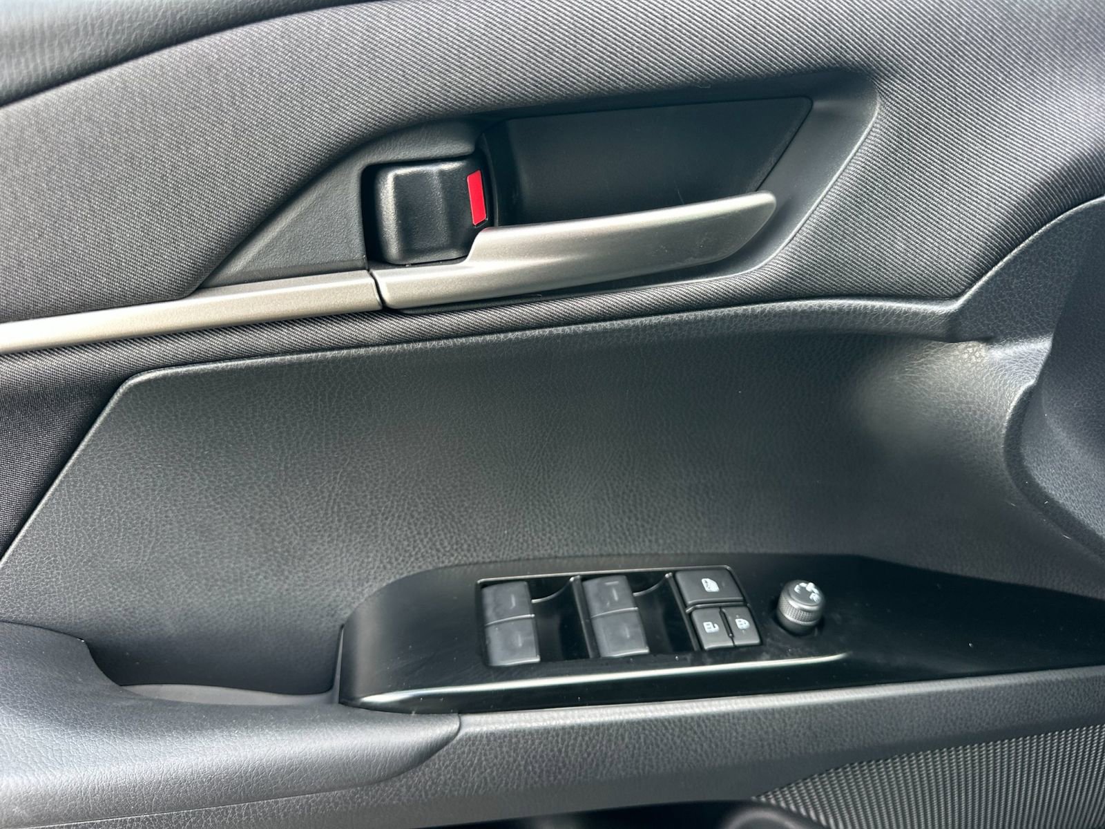 Used 2026 Toyota Camry LE image 11