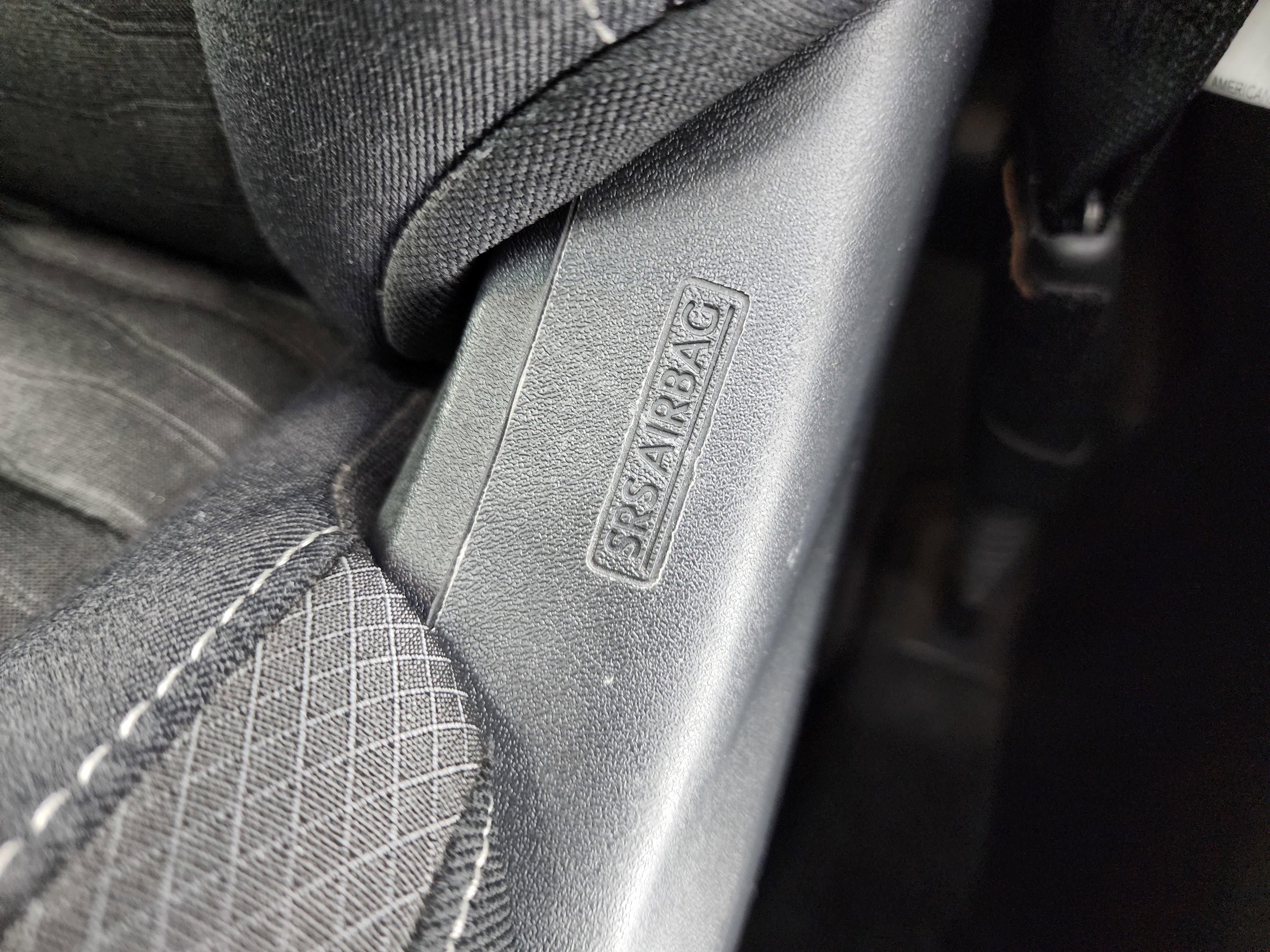 Used 2025 Nissan Pathfinder SV image 40