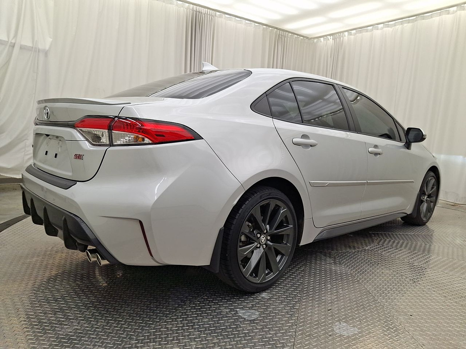 Certified 2024 Toyota Corolla SE FWD image 28