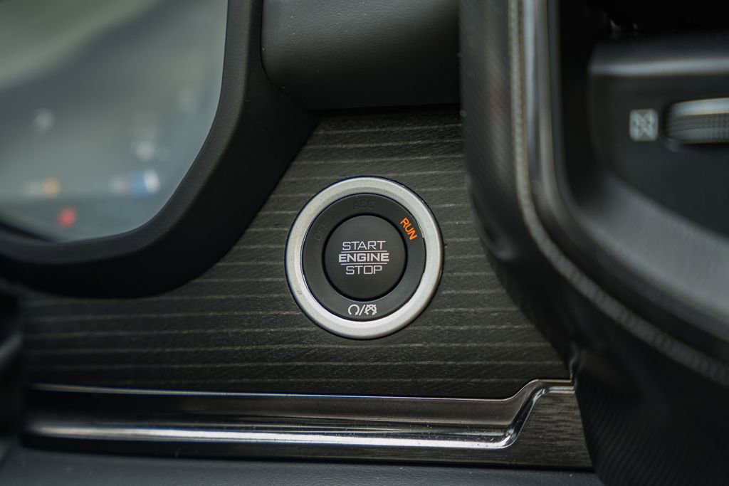 Certified 2023 RAM 1500 Limited w/ Body Color Bumper Group image 39