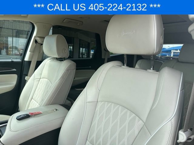 Used 2023 Buick Enclave Avenir AWD/4WD image 24