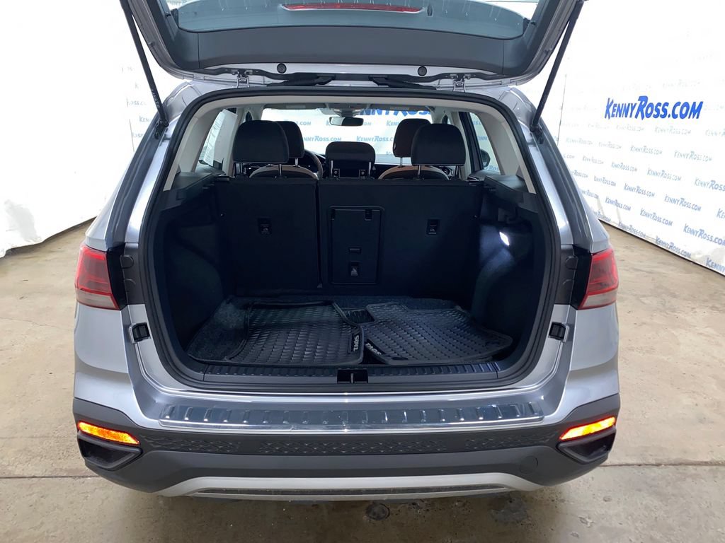 Used 2024 Volkswagen Taos S AWD/4WD image 12