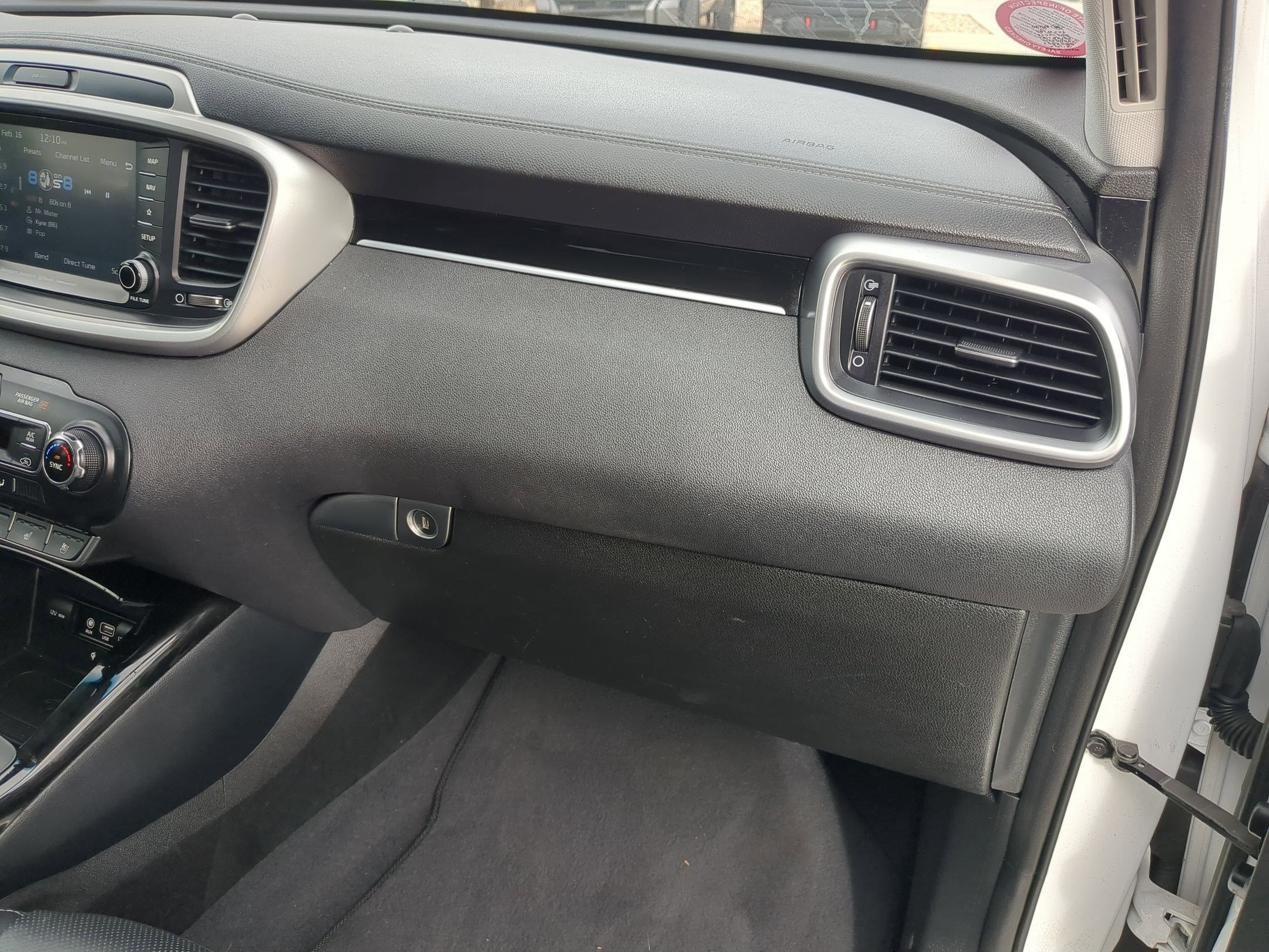 Used 2019 Kia Sorento SX w/ SX Touring Package image 31